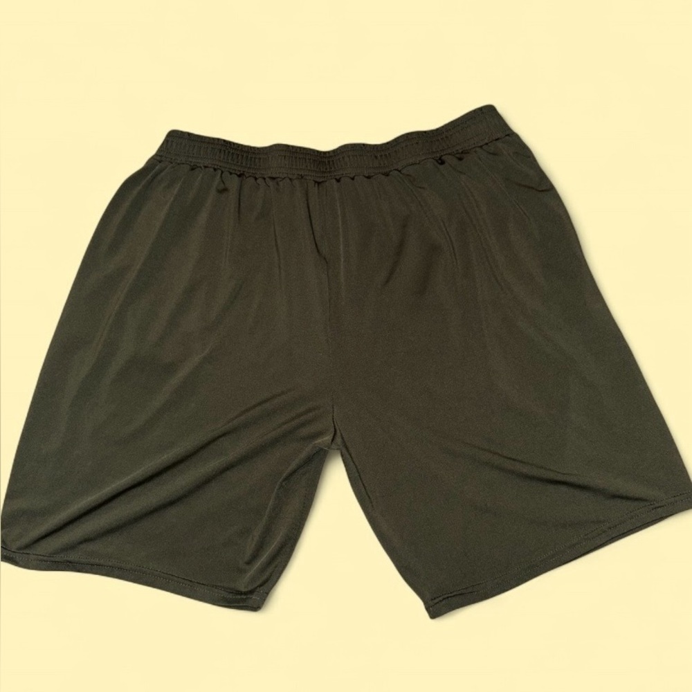 Real Essentials Men’s DRY-FIT 7" WORKOUT SHORTS - Size XL - Picture 4 of 8